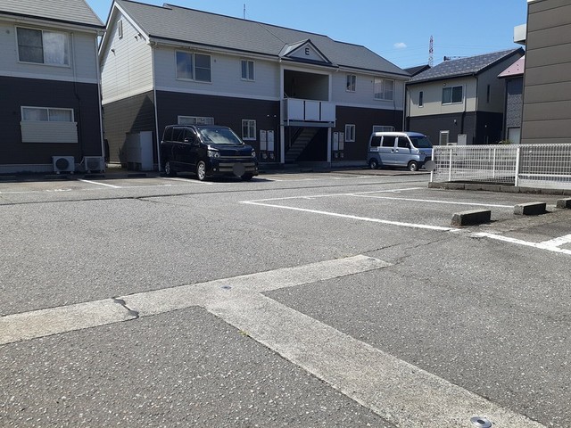 駐車場 写真3