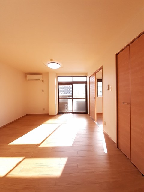 リビング 写真2