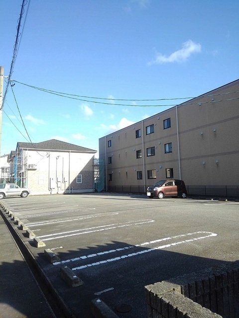 駐車場 写真12