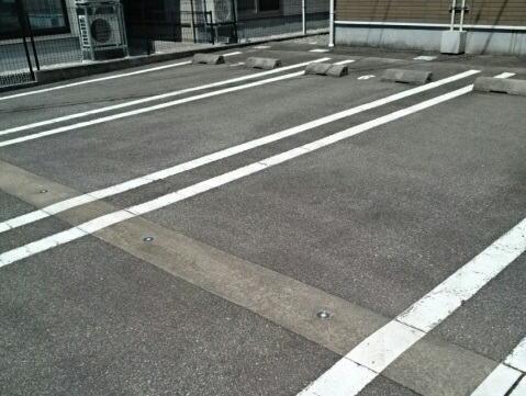 駐車場 写真12