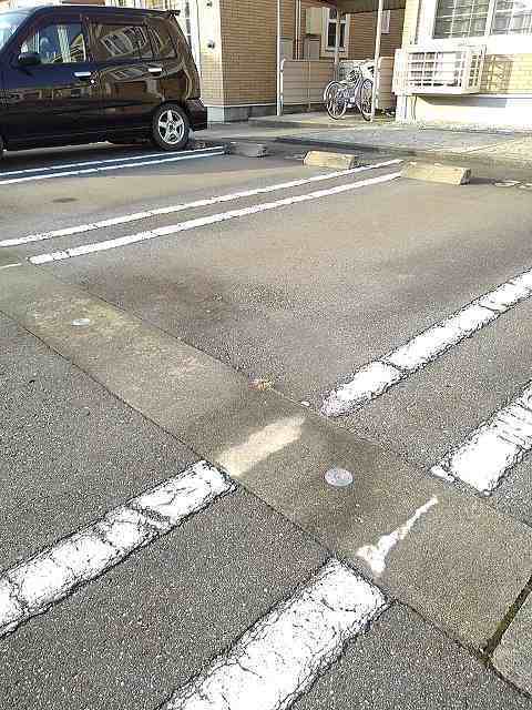 駐車場 写真12