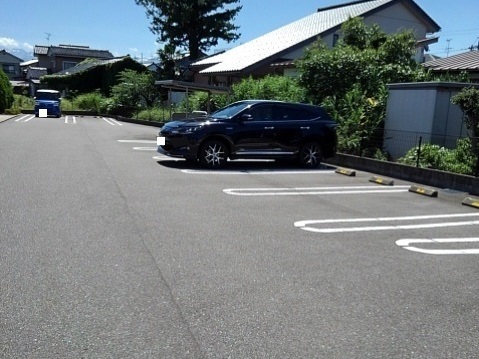 駐車場 写真12