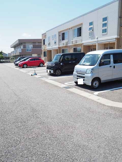 駐車場 写真11