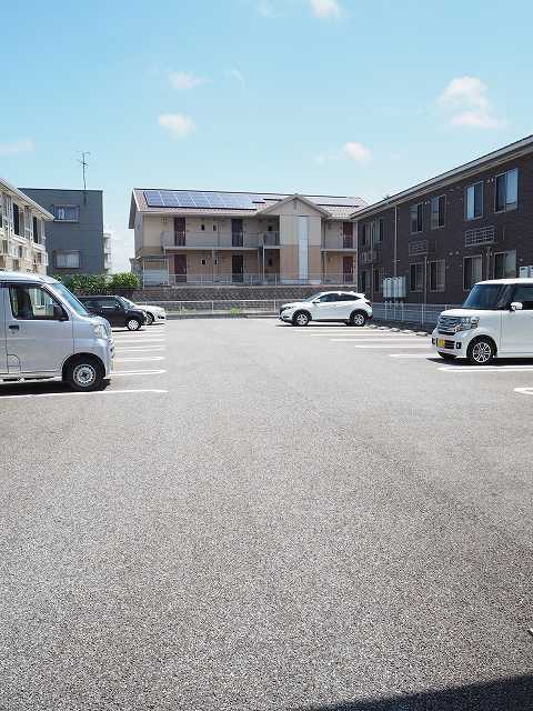 駐車場 写真11