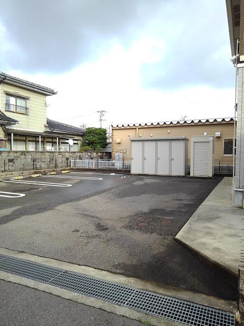 駐車場 写真11
