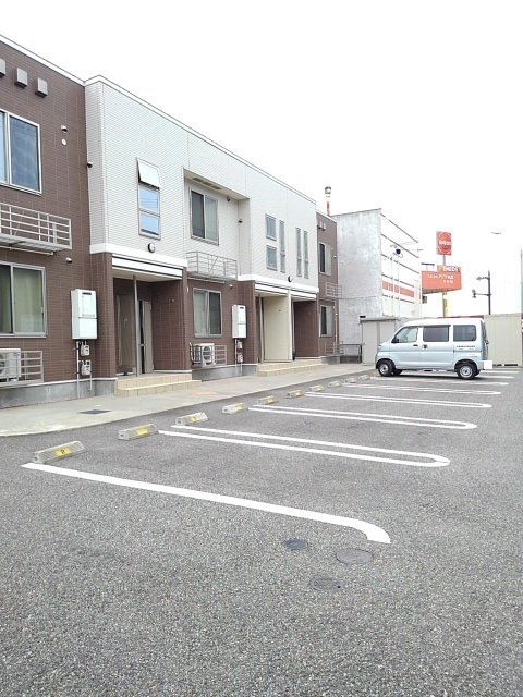 駐車場 写真12