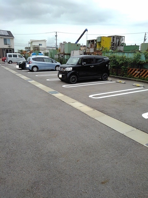 駐車場 写真12