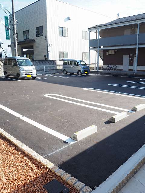 駐車場 写真13