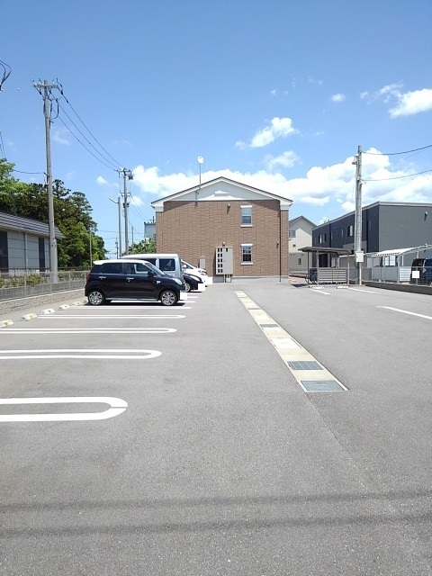 駐車場 写真11