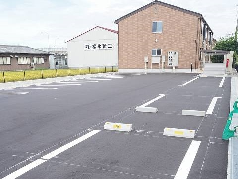 駐車場 写真12