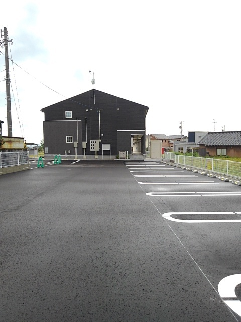 駐車場 写真11