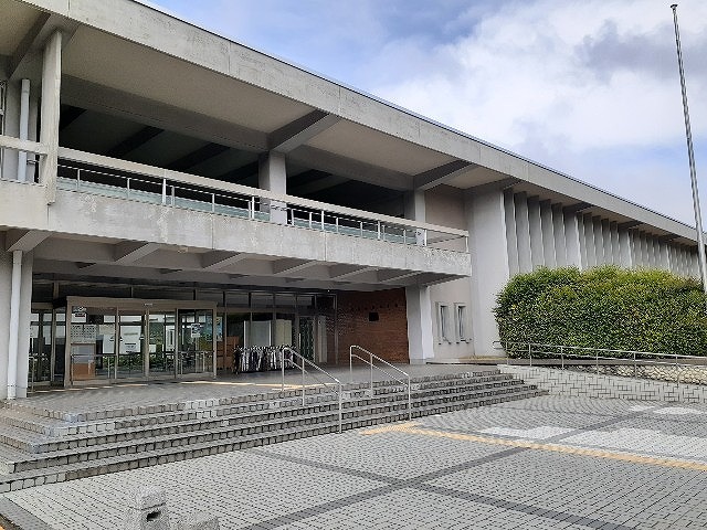周辺 富山県立図書館まで650m 写真16
