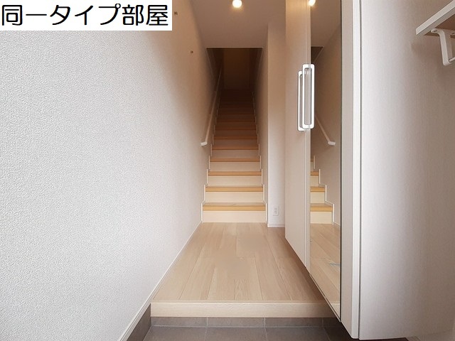 玄関 写真10