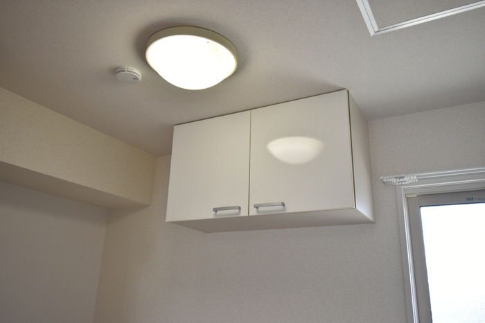 キッチン 吊り棚 写真14