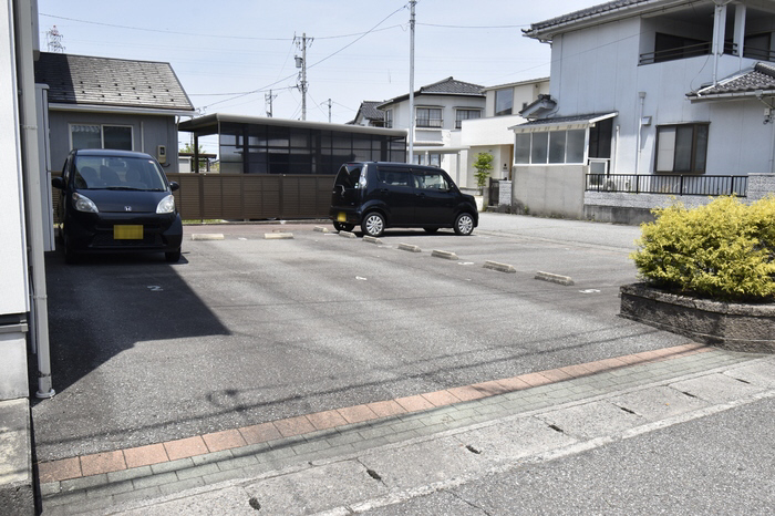 駐車場 写真18