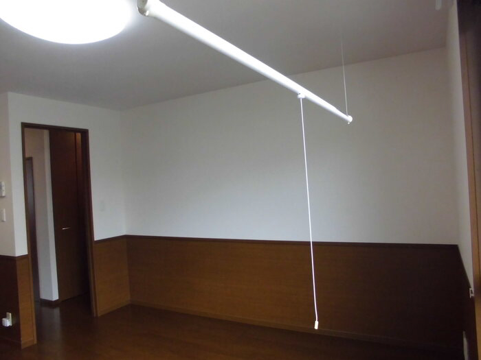 設備 室内物干し 写真13