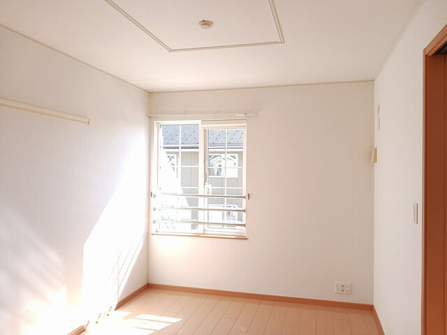 居室 写真7