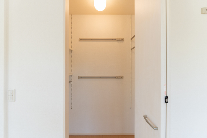 収納 ワンステップクローゼット 写真8
