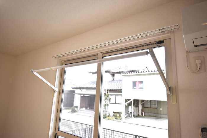 設備 室内物干し 写真17