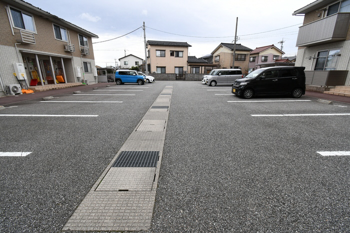 駐車場 写真28