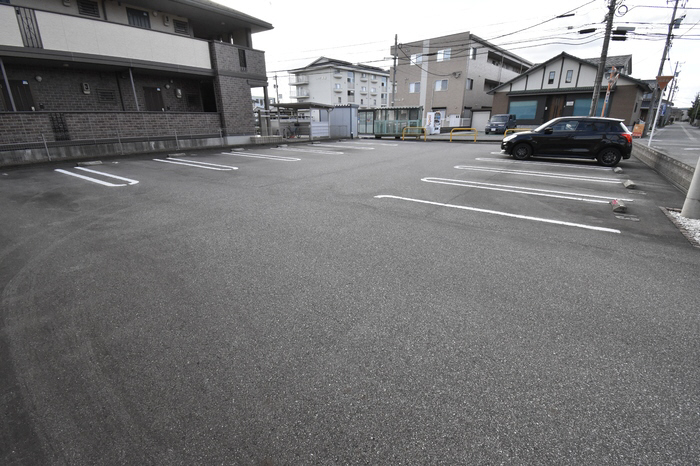 駐車場 写真18