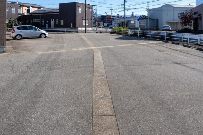 駐車場 写真18