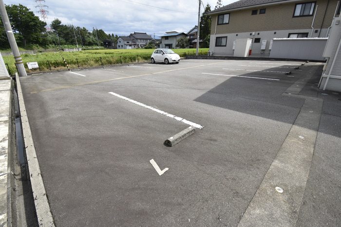 駐車場 写真18