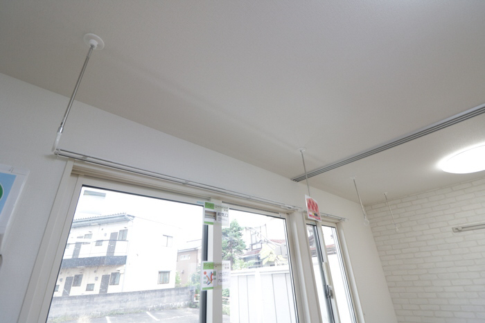 設備 室内物干し 写真13