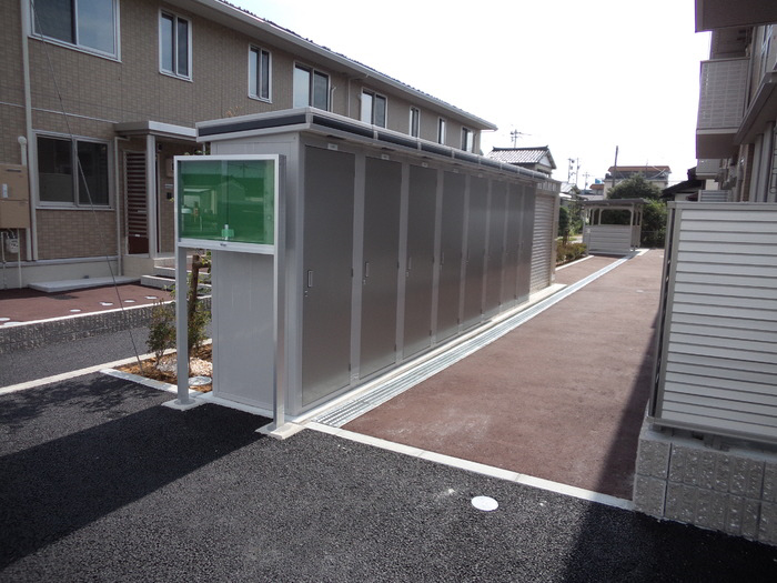 設備 物置 写真18