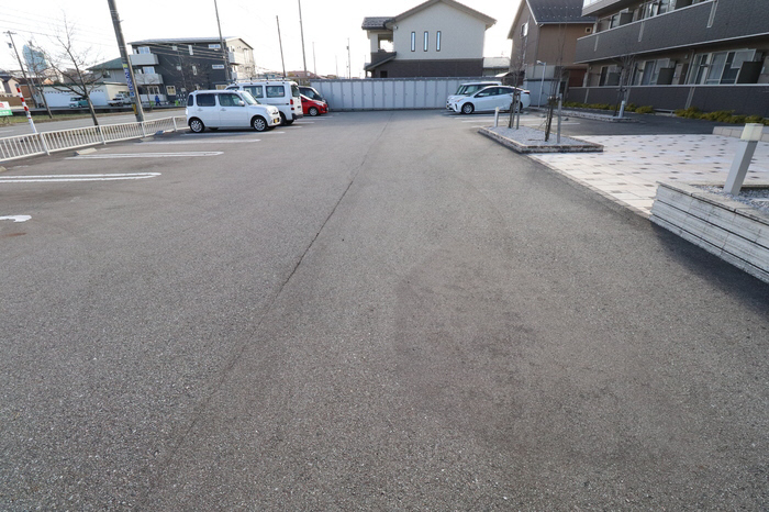 駐車場 写真10