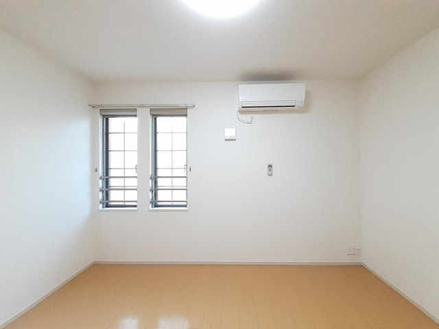 居室 写真7