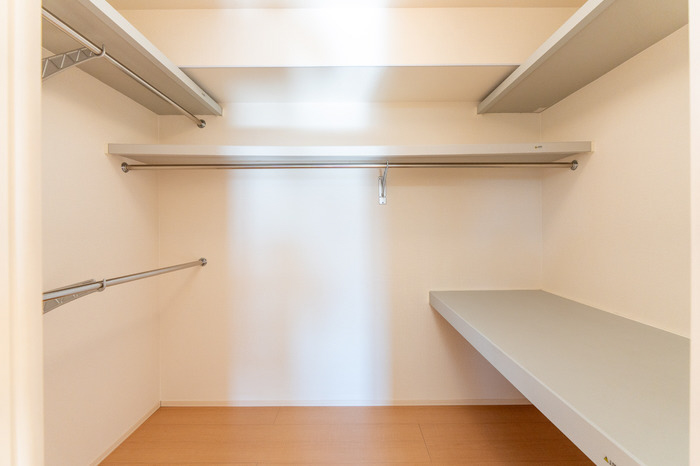 収納 ウォークインクローゼット 写真8