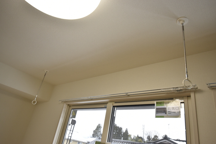 設備 室内物干し 写真14