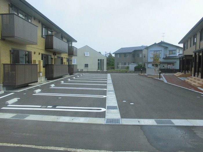 駐車場 写真14