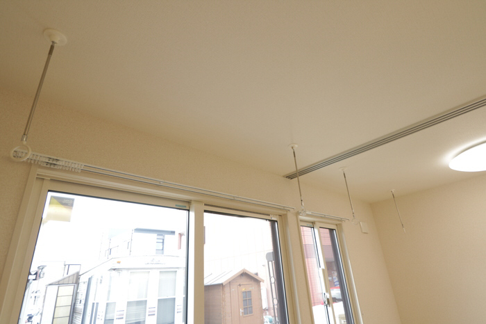 設備 室内物干し 写真13