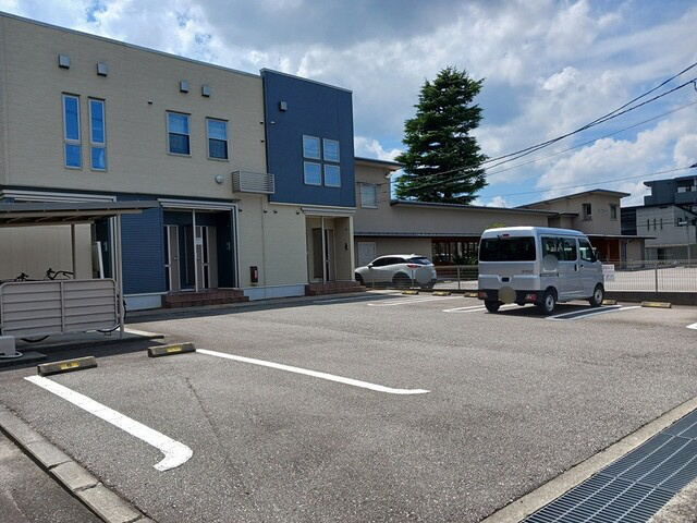 駐車場 写真12