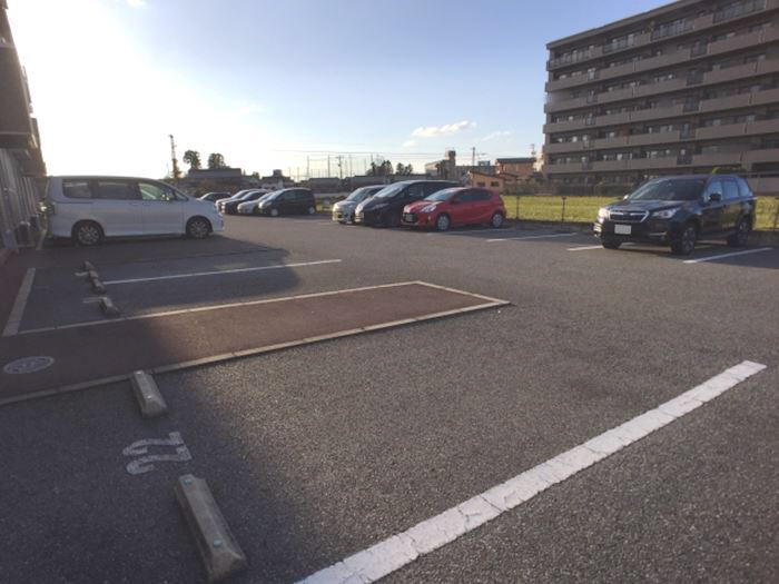 駐車場 写真16