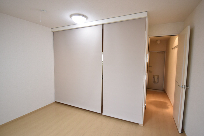 設備 ロールスクリーン 写真13