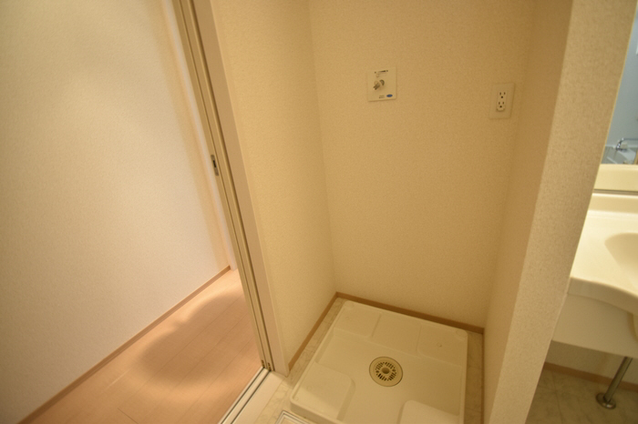 洗面所 洗濯機置き場 写真16