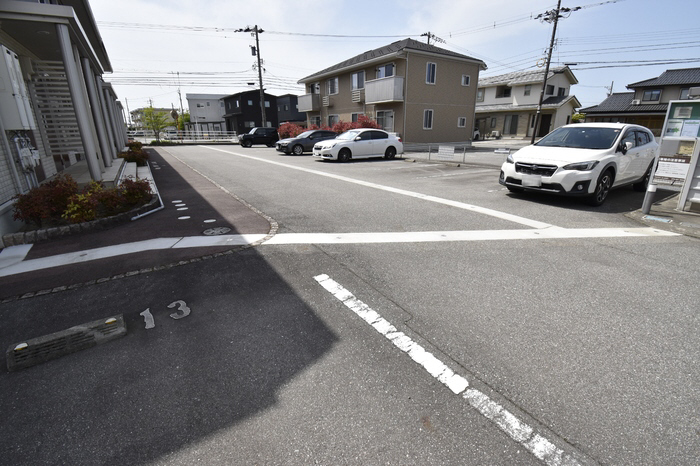 駐車場 写真18