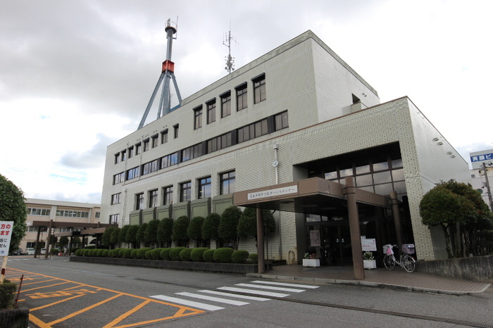 周辺 富山市婦中総合行政センターまで約90m 写真32