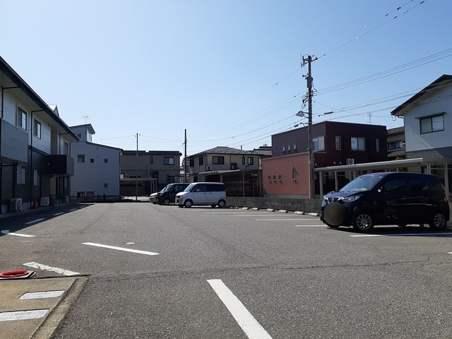 駐車場 写真12