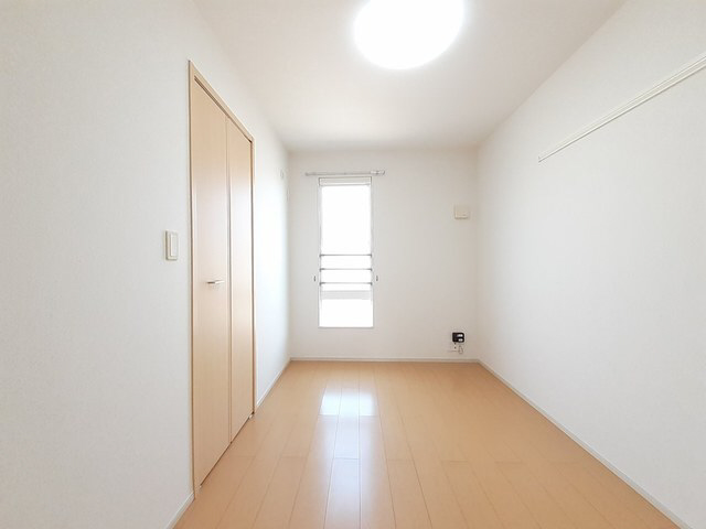 居室 写真7