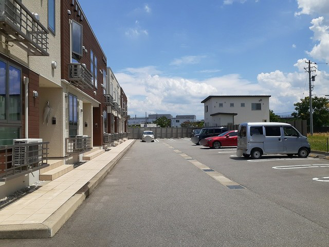 駐車場 写真11