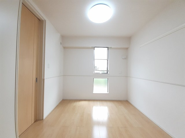 居室 写真8