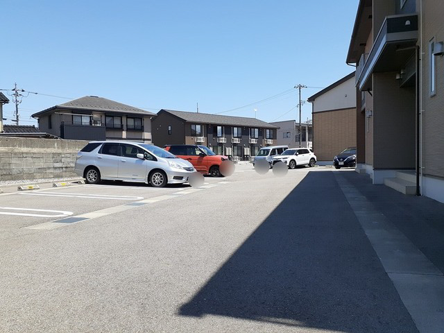 駐車場 写真12