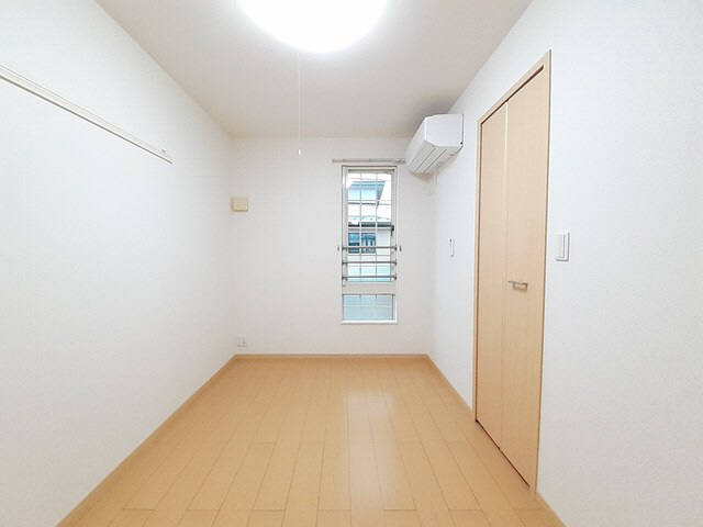 居室 写真5