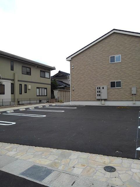 駐車場 写真12