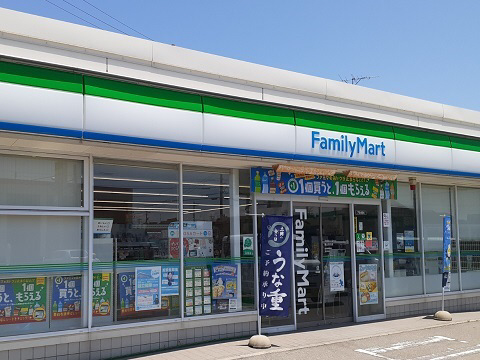 周辺 ファミリーマート富山四方店まで100m 写真18