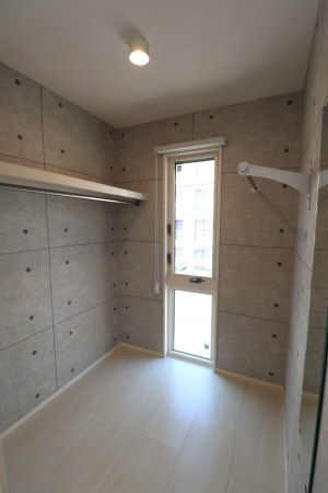 収納 ウォークインクローゼット 写真10